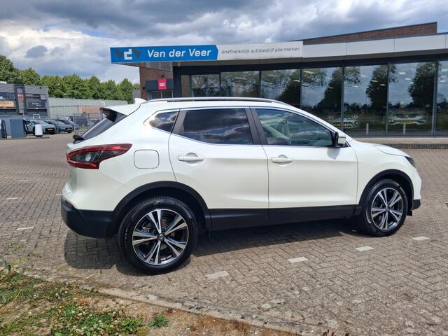 Nissan QASHQAI 1.2 N-Connecta Automaat