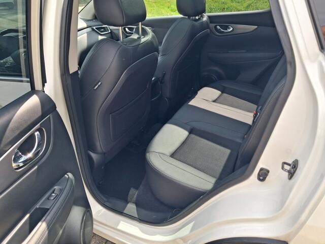 Nissan QASHQAI 1.2 N-Connecta Automaat
