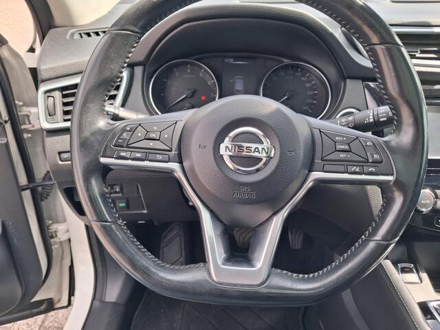 Nissan QASHQAI 1.2 N-Connecta Automaat