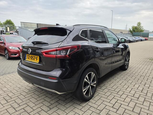 Nissan QASHQAI 1.2 N-Connecta | 360º Camera | Trekhaak | Panoramadak |