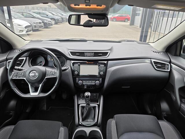 Nissan QASHQAI 1.2 N-Connecta | 360º Camera | Trekhaak | Panoramadak |