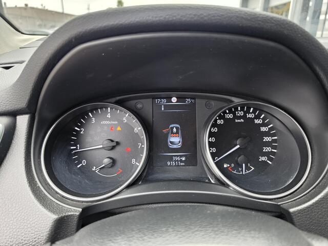 Nissan QASHQAI 1.2 N-Connecta | 360º Camera | Trekhaak | Panoramadak |