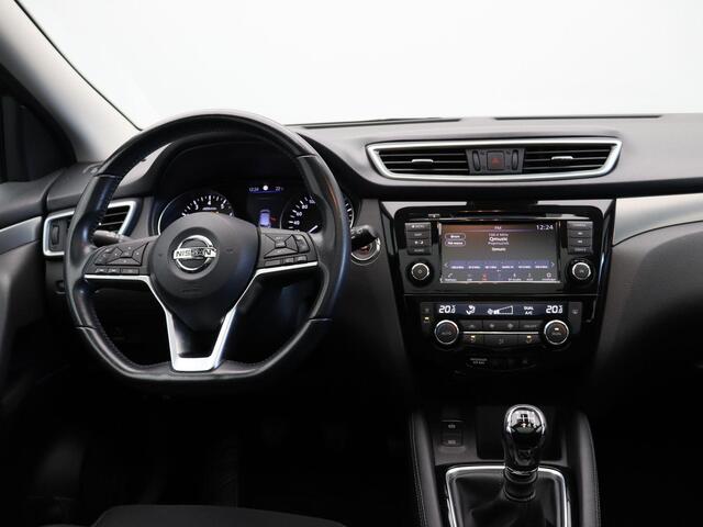 Nissan QASHQAI 1.3 DIG-T N-Connecta | Panoramadak | Trekhaak | Apple Carplay & Android Auto |