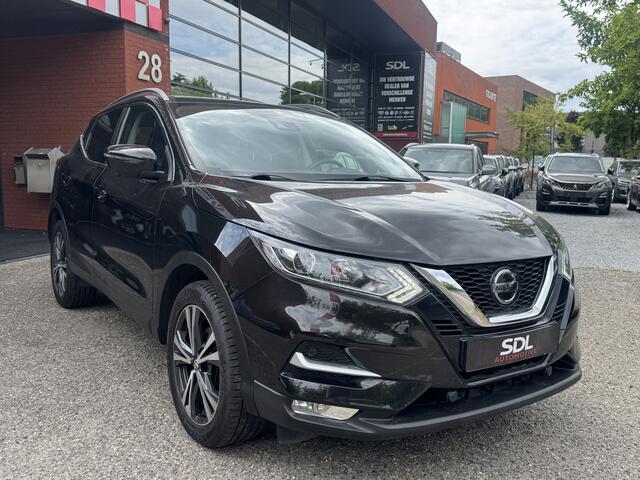 Nissan QASHQAI 1.3 DIG-T N-Connecta 160PK!! // NAVI // CLIMA // CAMERA // CRUISE // PANO DAK // TREKHAAK!! //
