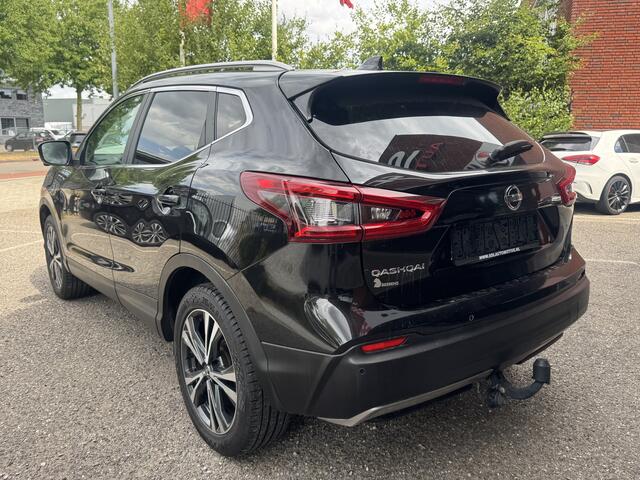 Nissan QASHQAI 1.3 DIG-T N-Connecta 160PK!! // NAVI // CLIMA // CAMERA // CRUISE // PANO DAK // TREKHAAK!! //