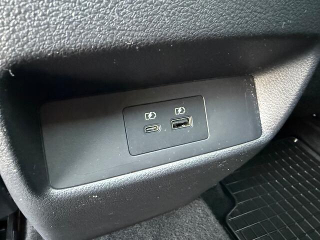 Nissan QASHQAI 1.3 TEKNA + 360Â° Camera/Trekhaak/Winter Pakket/Leder