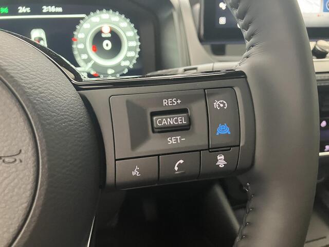 Nissan QASHQAI 1.5 e-Power Tekna / ¤4.000,- Nissan Voorraadvoordeel / Nieuw uit Voorraad Leverbaar / Lederen Bekleding / Panoramadak / Stoel- en Stuurverwarming / Google Maps Navigatie / Verwarmde Voorruit / HUD / Elektrische Kofferbak /