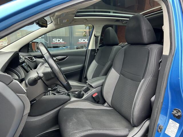 Nissan QASHQAI 1.3 DIG-T N-Connecta 160 PK!! // PANO-DAK // NAVI + CARPLAY // CAMERA // PDC V+A // STOELVERWARMING