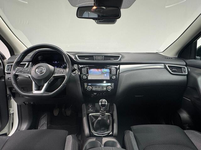 Nissan QASHQAI 1.6 N-Connecta | Navigatie | Camera | Trekhaak | Panoramadak |