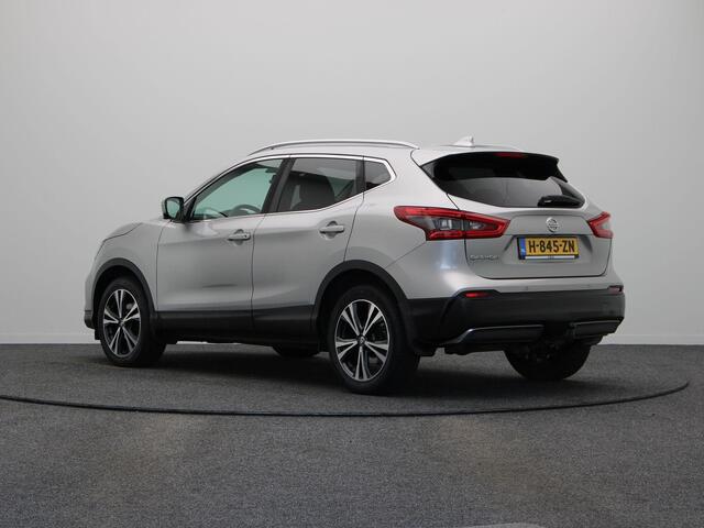 Nissan QASHQAI 1.3 DIG-T N-Connecta | Panorama dak | Trekhaak | Climate Control | Cruise Control |