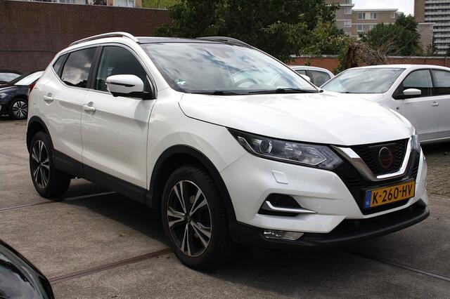 Nissan QASHQAI 1.6 Tekna / Cruise / Achteruitrijcamera / Panorama / Navi