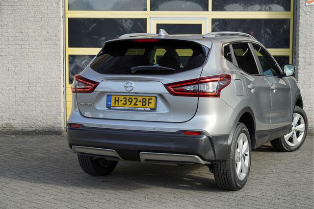 Nissan QASHQAI 1.3 DIG-T 141PK! Business Edition BJ2020 Lmv 17" | Led V+A | Pdc | Keyless entry | Panoramadak | Verwarmde voorruit | 360° Camera | Navi | Climate control | Cruise control | Elek. Be stoel | Verwarmde voorstoelen | Extra getint glas