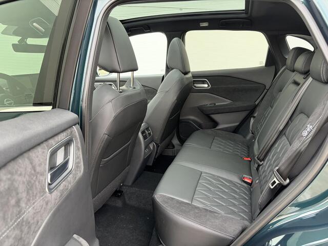 Nissan QASHQAI 1.3 MHEV Xtronic Tekna Plus / 10 Jaar Nissan More / Panoramadak / HUD / BOSE / ACC / Luxe Lederen Bekleding / Stoel Massage / Stoel & Stuurwiel Verwarming / Elektr. Stoelen / Elektr. Achterklep / Memory Stoelen /