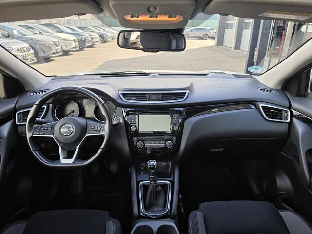 Nissan QASHQAI 1.3 DIG-T Design Edition | Panoramadak | 360° Camera | Trekhaak |