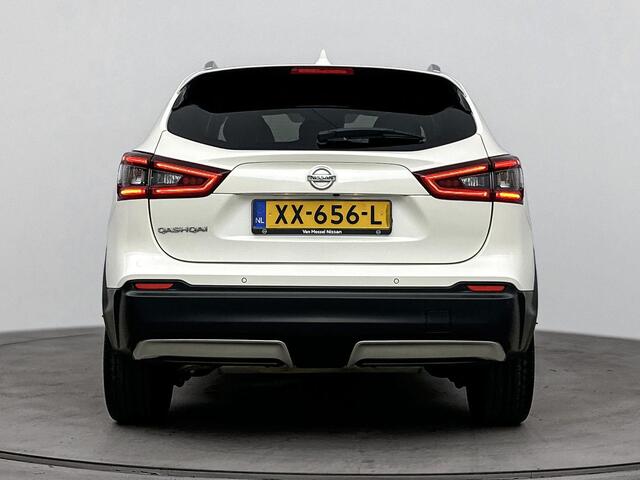 Nissan QASHQAI 1.2 Tekna 115PK | Panoramadak | Navigatie | 360 Graden Camera | Stoelverwarming | Climate Control | 19'' Inch Velgen | Half-Lederen Bekleding