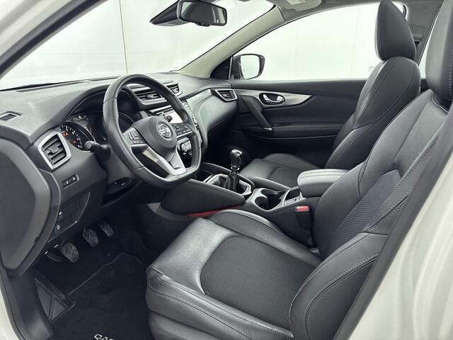 Nissan QASHQAI 1.2 Tekna 115PK | Panoramadak | Navigatie | 360 Graden Camera | Stoelverwarming | Climate Control | 19'' Inch Velgen | Half-Lederen Bekleding