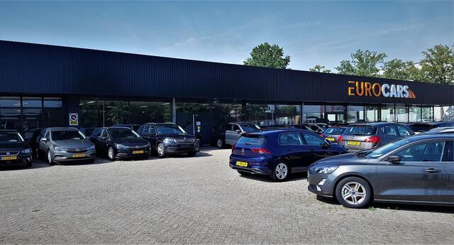 Nissan QASHQAI 1.3 MHEV Automaat Tekna Plus Navigatie Apple Carplay/Android Auto Parkeersensoren 360 camera Adaptive cruise control Panoramadak Elektrische achterklep Elektrische bestuurderstoel Stoel-en stuurverwarming Ledverlichting Climate Control
