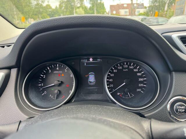 Nissan QASHQAI 1.6 Tekna 163pk Trekhaak | 360 graden Camera | Navigatie | Dodehoeksensoren | Zwarte velgen