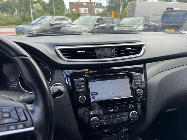 Nissan QASHQAI 1.6 Tekna 163pk Trekhaak | 360 graden Camera | Navigatie | Dodehoeksensoren | Zwarte velgen