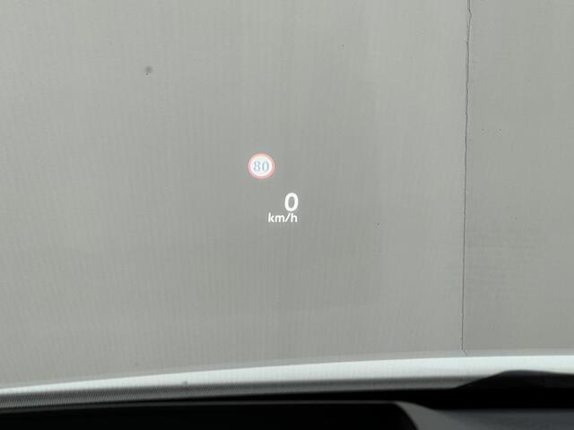 Nissan QASHQAI 1.3 MHEV Xtronic Tekna Plus / Dealer onderhouden / 10 jaar Nissan More / Panorama dak / Stoelmassage / Stuur- en stoelverwarming / HUD / Navigatie / Leder / Elektrische stoelen & klep / Apple Carplay Android / 20" LM wielen & All Season banden /