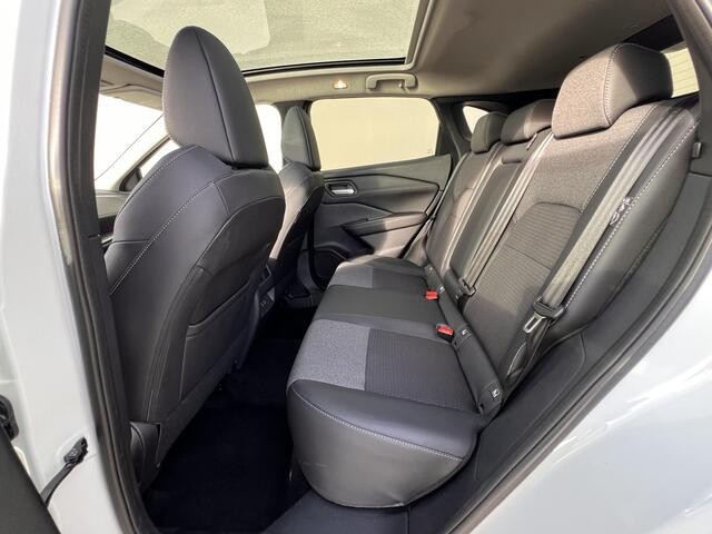 Nissan QASHQAI 1.3 MHEV Xtronic N-Connecta / Fabrieksgarantie tot 06-2028 / Panoramadak / Cold Pack / Pack Easy / Trekgewicht 1800 kg / Elektrische achterklep / Rondomzicht camera / Adaptief cruise control / Stuur- Stoel & Voorruit verwarming /