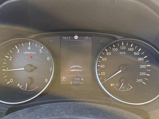 Nissan QASHQAI 1.3 DIG-T Tekna + | BOSE | Leder | Trekhaak | Panoramadak | 360° camera | Stoel- en stuurverwarming