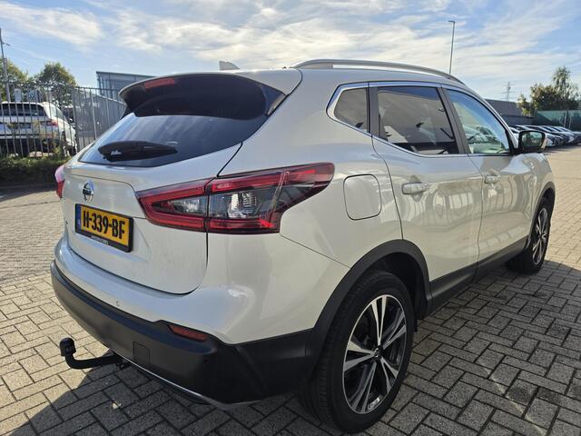 Nissan QASHQAI 1.3 DIG-T N-Connecta | Panoramadak | 360° Camera | Trekhaak |