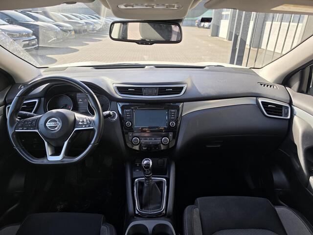 Nissan QASHQAI 1.3 DIG-T N-Connecta | Panoramadak | 360° Camera | Trekhaak |