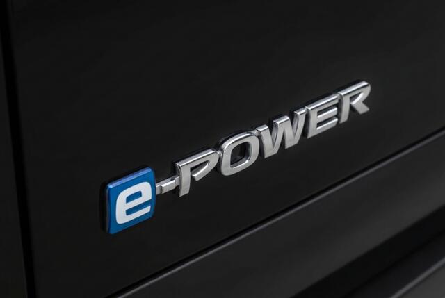 Nissan QASHQAI 1.5 ePower N Connecta 190PK Pano | 360° Camera l Carplay | Adaptive Cruise