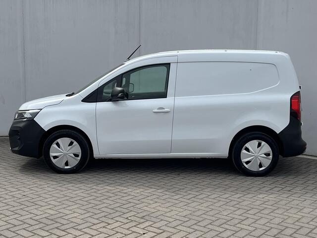 Nissan Townstar N-Connecta L1 45 kWh Automaat / Als NIEUW! / Trekgewicht 1.500 kg / Drie fase laden / WLTP 284 KM stad 398 km / Zijschuifdeur rechts / Stoel verwarming / Apple Carplay & Android Auto / Achteruitrij Camera / Laadkabel voor thuis en onderweg