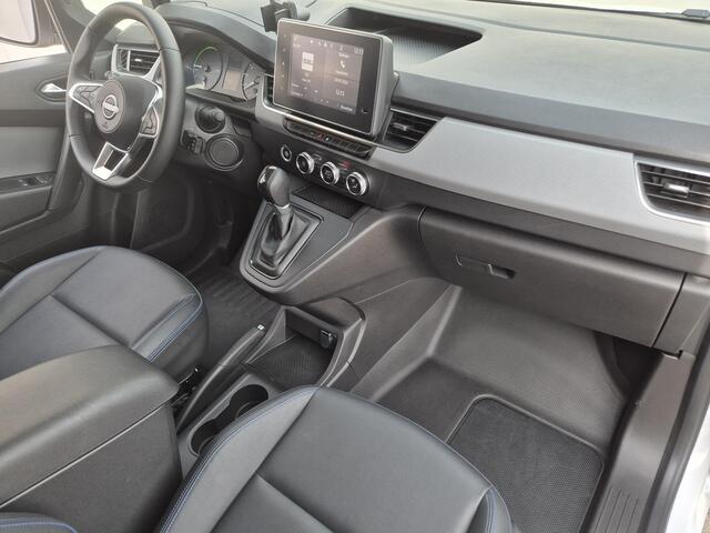 Nissan Townstar Business L1 45 kWh Automaat / Fabrieksgarantie tot 03-2028 / All season banden / Navigatie via Apple Carplay Android Auto / Achteruitrijcamera / Keyless Entry/Start / Cruise control / Parkeersensoren voor & achter / Climate control /