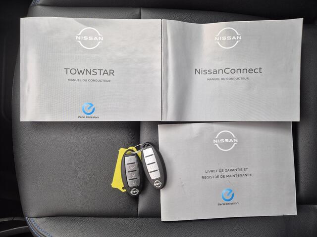 Nissan Townstar Business L1 45 kWh Automaat / Fabrieksgarantie tot 03-2028 / All season banden / Navigatie via Apple Carplay Android Auto / Achteruitrijcamera / Keyless Entry/Start / Cruise control / Parkeersensoren voor & achter / Climate control /