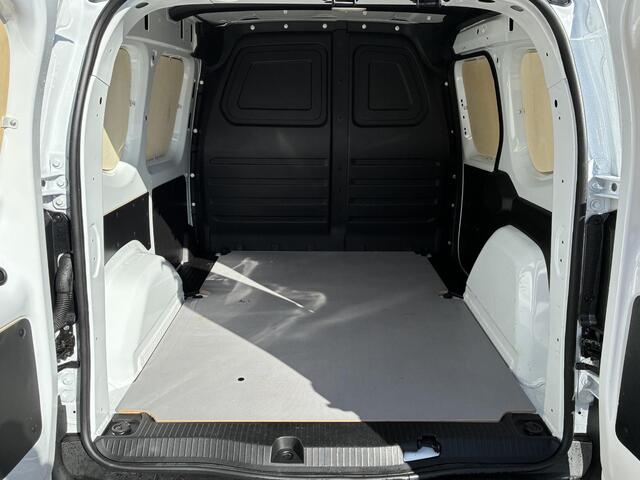 Nissan Townstar DIG-T 130 L1 2,0t Acenta / Dealer onderhouden / Navigatie d.m.v. Apple Carplay/Android Auto / Cruise Control / Airco / Parkeersensoren achter / All-Season banden /