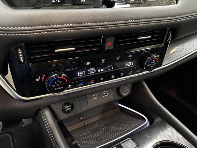 Nissan X-TRAIL 1.5 e-4orce Tekna 4WD 7p. AUTOMAAT / Trekhaak / Voorstoelen, stuurwiel en voorruit verwarmd / Rondomzicht camera / Head Up Display / Adaptief Cruise Control / Navigatiesysteem full map / Lichtmetalen velgen 19" / Climate Control / Apple Carplay & Android 