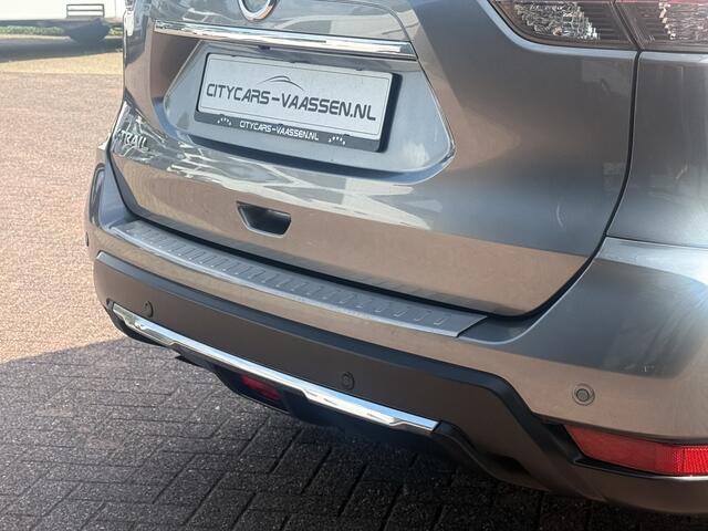 Nissan X-TRAIL 1.6 DIG-T Tekna 164 pk full options facelift model navi camera panoramadak climate ctr cruise ctr leder dagrijverlichting led lmv 19 inch dealer onderhouden