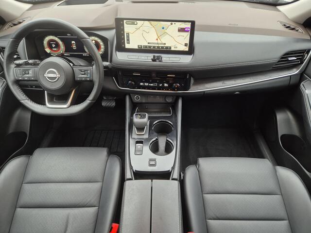 Nissan X-TRAIL 1.5 MHEV 163pk Tekna Automaat / 2000kg Trekgewicht / Apple Carplay Android Auto / Elektrische achterklep / HUD / Rondomzicht camera / Stuur-, Stoel en Achterbankverwarming / Adaptief CC / Climate control /