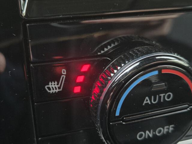 Nissan X-TRAIL 1.5 MHEV 163pk Tekna Automaat / 2000kg Trekgewicht / Apple Carplay Android Auto / Elektrische achterklep / HUD / Rondomzicht camera / Stuur-, Stoel en Achterbankverwarming / Adaptief CC / Climate control /