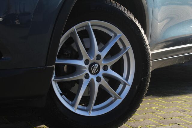 Nissan X-TRAIL 1.6 DIG-T Acenta | Trekhaak | Incl. 12 maanden garantie | Panoramadak | Lichtmetalen velgen | Cruise control | Regensensor | LED dagrijverlichting | Parkeersensoren voor en achter | Climate control | 1800KG Trekgewicht!! | Inclusief dakdragers Thule |