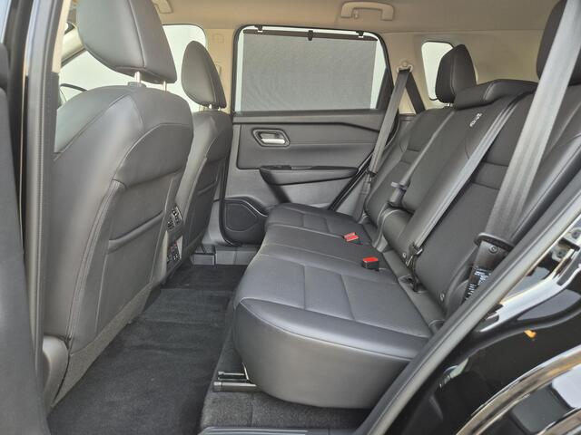 Nissan X-TRAIL Nissan X-trail 1.5 e-Power Tekna Automaat / Fabrieksgarantie tot 05-2028 / Dealer onderhouden / All Season banden / Stuur-, Stoel en Achterbank verwarming / Head Up Display / Elektrische achterklep / Rondomzicht camera / Adaptief CC /