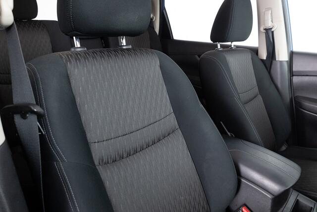 Nissan X-TRAIL 1.3 DIG-T N-Connecta 7-Persoons Automaat | PANORAMADAK | NAVI | ECC | VELGEN