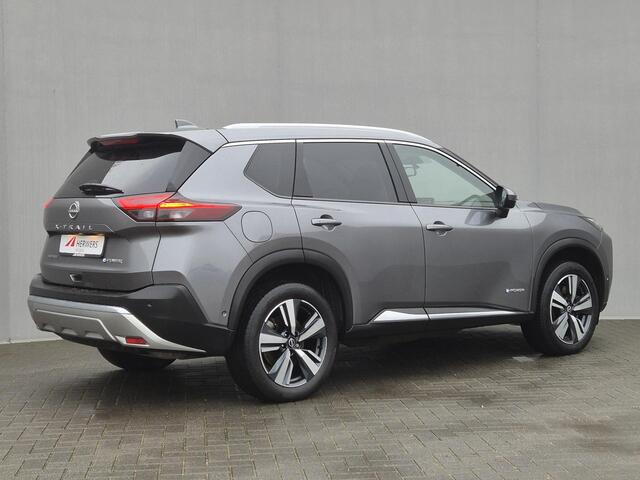 Nissan X-TRAIL 1.5 e-4orce Tekna Plus 4WD 7p. Automaat / Trekgewicht 1650 kg / 7 Persoons / Allseason banden / Panoramadak / HUD / Stuur-, Stoel en Achterbank verwarming / Rondomzicht camera / Elektrische achterklep /
