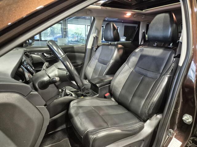 Nissan X-TRAIL 1.6 DIG-T Tekna Pano | Leder | Camera | Trekhaak | Navi | Verw. stoelen-stuur