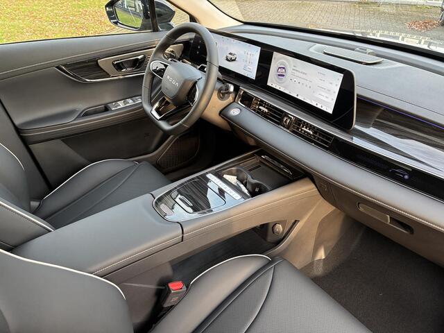 Omoda 5 1.5 T-GDi Hybride Premium | ECC | Navigatie | Elektrische Achterklep | Leder | Schuif-kanteldak | Winterpakket | Rondom zicht Camera | 18" LM-Velgen