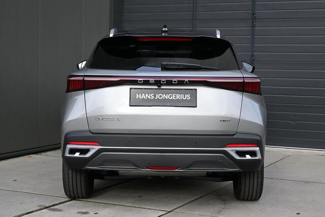 Omoda 5 1.6 T-GDi SHS-H Premium | AUTOMAAT | SCHUIF/KANTELDAK | 360 CAMERA | LEDER | STUUR/STOELVERWARMING | SONY | APPLECARPLAY/ANDROIDAUTO | ADAPT/ CRUISE CONTROL | STOELVENTILATIE | PDC | LMV