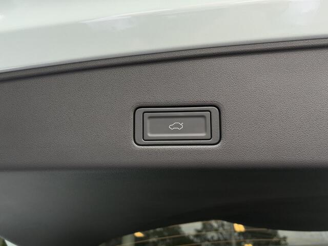 Omoda 5 EV Premium 61 kWh 204PK | 7 JAAR FABRIEKSGARANTIE | RIJKLAAR!