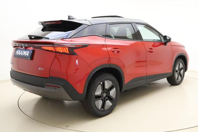 Omoda 5 EV Premium 61 kWh | Camera's rondom | Schuif/kantel dak | LED verlichting | Lederen bekleding | Stoelverwarming/ventilatie | Sfeerverlichting | Drive assist
