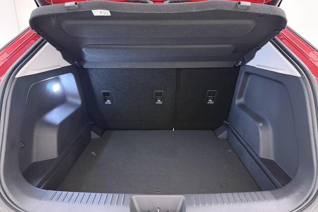 Omoda 5 EV Premium 61 kWh | Camera's rondom | Schuif/kantel dak | LED verlichting | Lederen bekleding | Stoelverwarming/ventilatie | Sfeerverlichting | Drive assist