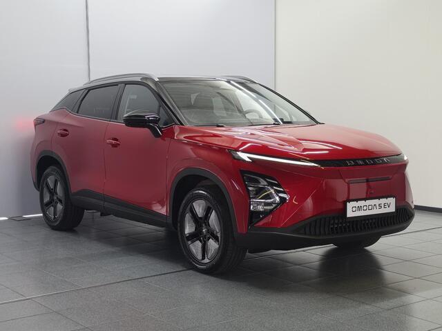 Omoda 5 EV Premium 61 kWh Schuif/kanteldak, rondom camera's, stuur- stoelverwarming en ventilatie, Luxe lederen bekleding