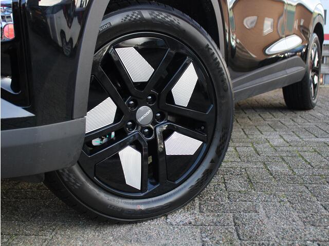 Omoda 5 SHS 1.5 T-GDi Premium SHS, Automaat, Navigatie, Stoel vent., Applecarpl./Andr. Auto, Schuif/Kanteldak, Luxe lederen bekleding, Sony Sound System