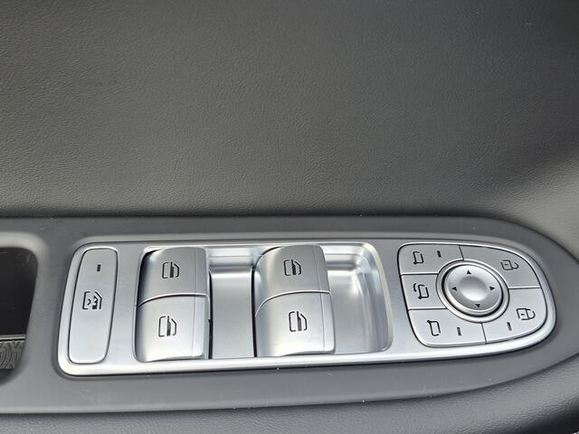 Omoda 5 SHS-H 1.6 T-GDi SHS-H Premium BPM en Inruilvoordeel: Hybride Automaat met Lederen bekleding, Navigatie en 360 graden Camera Uit voorraad leverbaar!